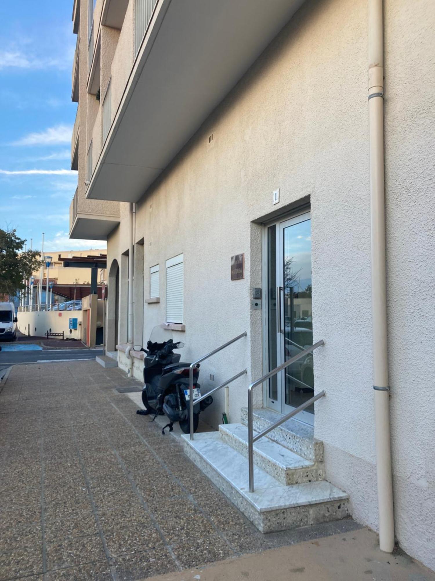 Superbe Studio A Canet En Roussillon Proche De La Plage 外观 照片